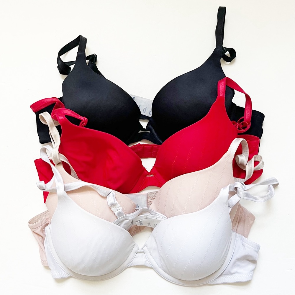 Set of 4 Vassarette Bras t-shirt 36A lightly padded style 75-760